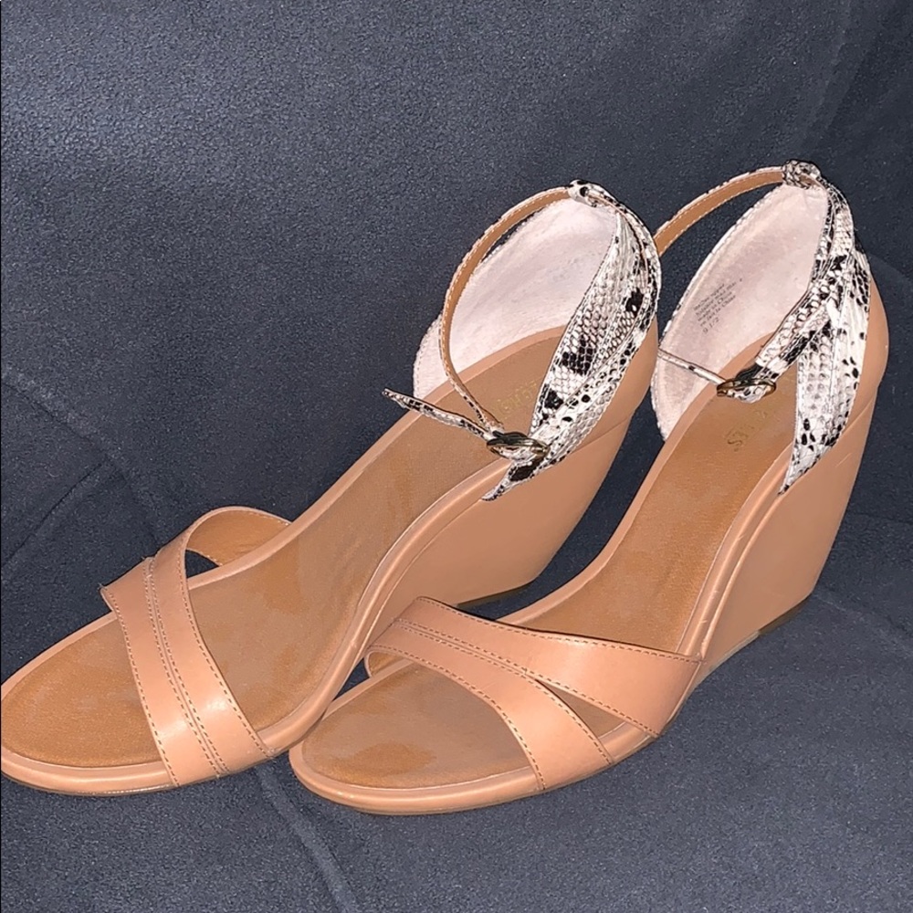 Seychelles: open toe wedges with ankle strap